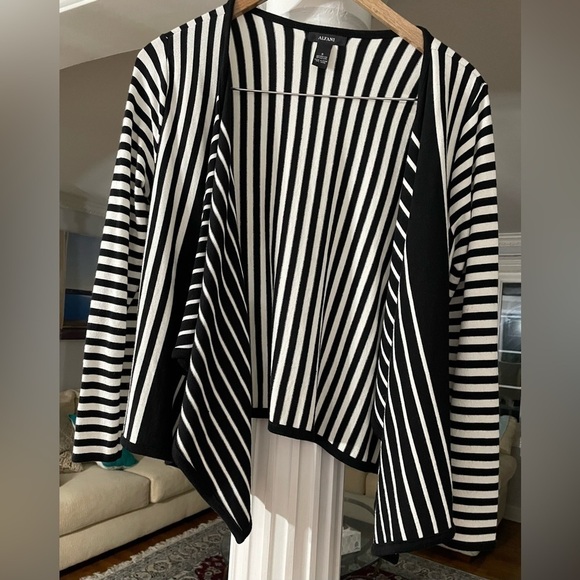Alfani Sweaters - Alfa I women’s black and white Asymmetrical striped open Cardigan/ sweater Small